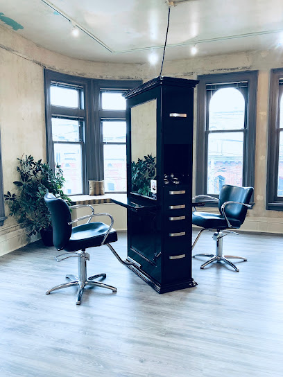 The Cabinet Salon