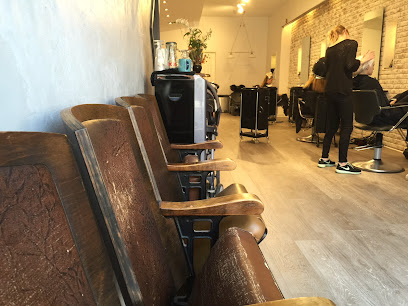 LOLA Salon