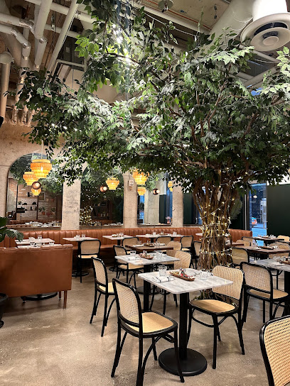 Pigeon Café & Bar