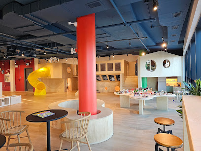 Liliput Playhouse