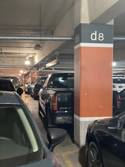 Toronto Pearson Viscount Parking Lot