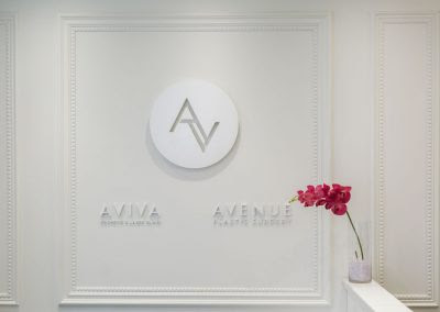 Avenue Plastic Surgery | Breast Implants • Liposuction • Tummy Tuck Toronto