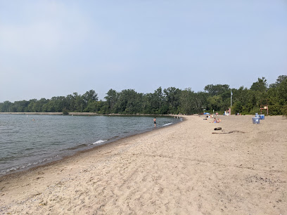 Ward's Island Beach