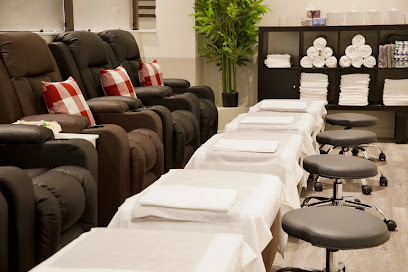 Happy Light Feet Spa