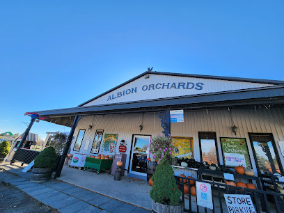 Albion Orchards Apple Farm & Country Market
