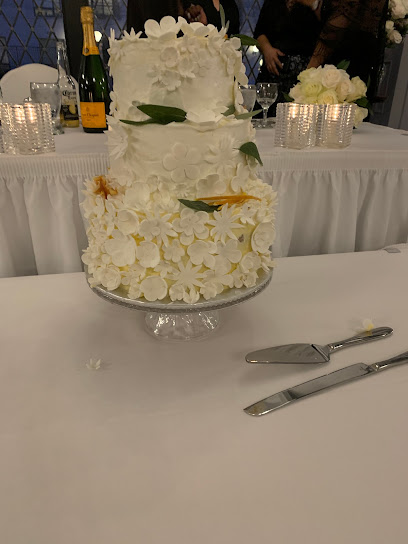 Wedding Cakes By Helena